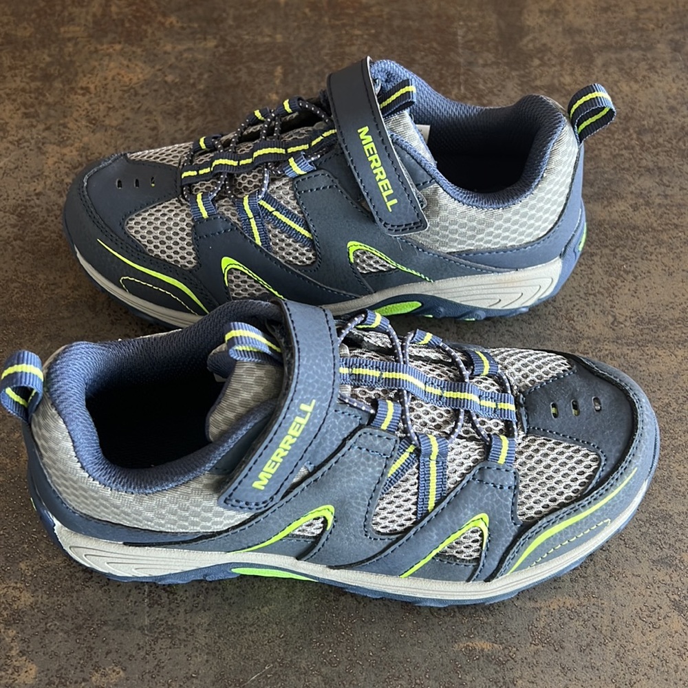 Merrell Unisex-Child Trail Chaser Jr Hiking Sneaker - Big Boys Size 3.5M